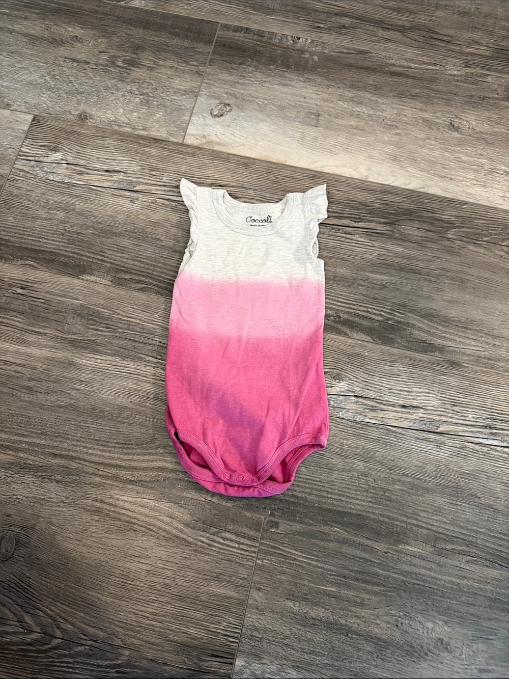 Coccoli White to Pink Ombre Ruffle-Sleeve Bodysuit